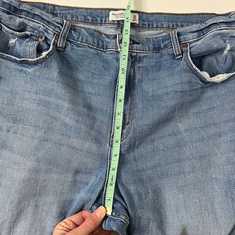 Abercrombie & Fitch Ankle Straight Jeans Plus Size 18 Short Light Wash Denim - Picture 5 of 9